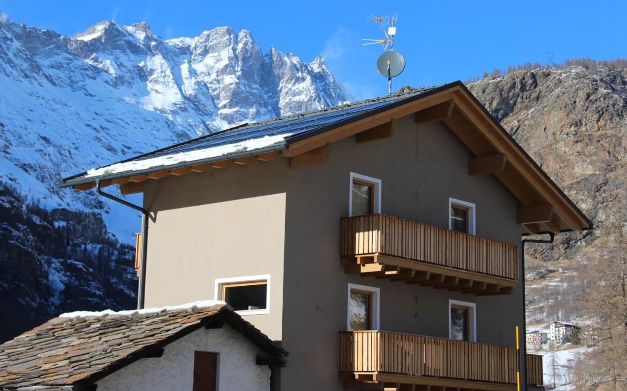B&B Le Fio Valtournenche Exterior photo